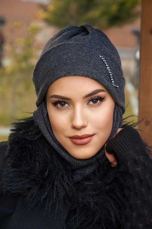 Aişe Tesettür - Antrasit Taşlı Maskeli Bere (1)