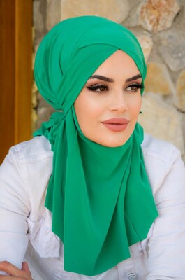 Aişe Tesettür - Bahar Yeşili Çapraz Bantlı Medium Size Hijab - Hazır Şal