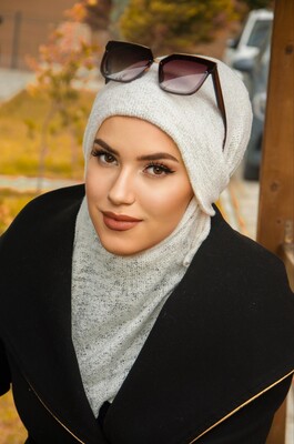  - Beyaz Triko Kışlık Oversize Hijab