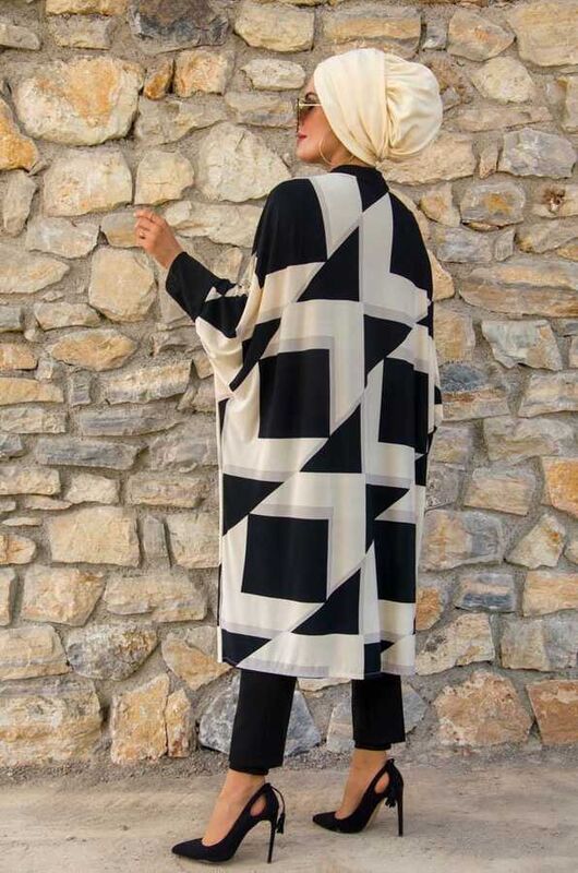 Ekru Siyah Kareli Oversize Tesettür Tunik