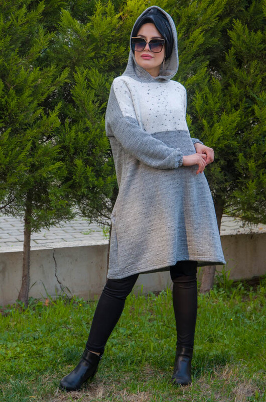 Aişe Tesettür - Gri Beyaz Spor sweat - 10200 (1)