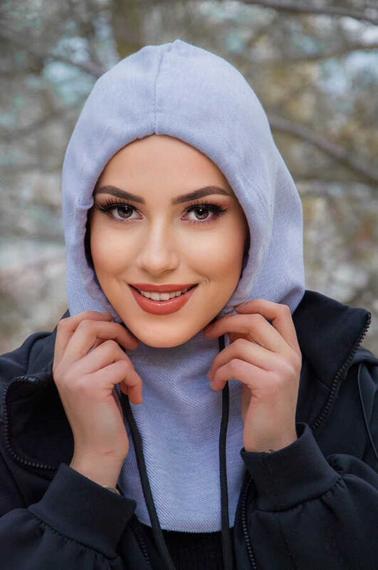 Gri Melanj Bağcıklı Kapüşon Bone