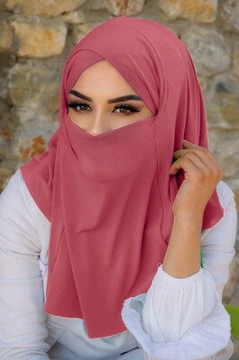Gülkurusu Çapraz Bantlı Medium Size Hijab - Hazır Şal - Thumbnail