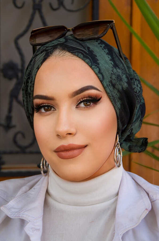Haki Siyah Yaprak Çapraz Bone - Thumbnail