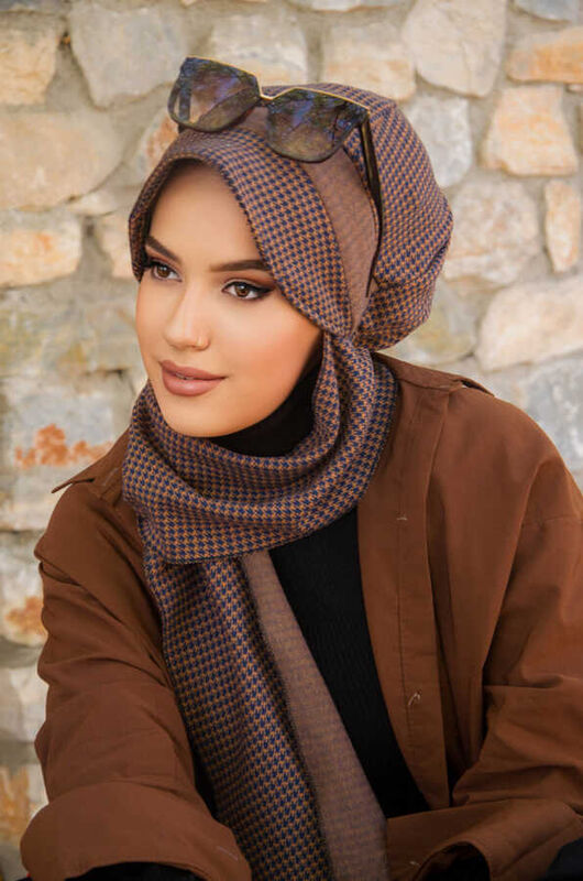 Kahve Kazayağı Desen Tesettür Şapka