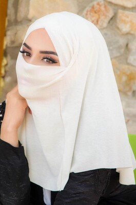 Kırık Beyaz Çapraz Bantlı Medium Size Hijab - Hazır Şal - Thumbnail