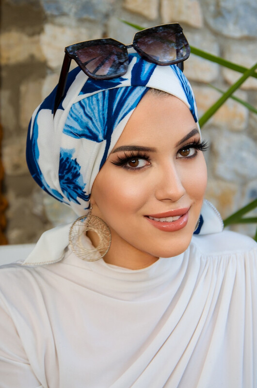  - Lacivert Beyaz Yaprak Desen Çapraz Bone