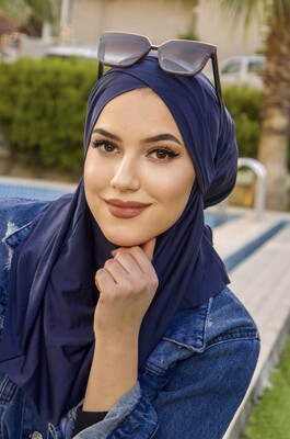 Aişe Tesettür - Lacivert Çapraz Bantlı Medium Size Hijab - Hazır Şal