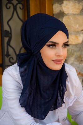 Aişe Tesettür - Lacivert Ponpon Çapraz Bantlı Medium Size Hijab - Hazır Şal (1)