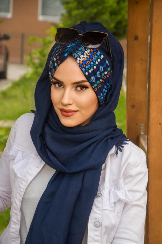 Lacivert Puanlı Büzgülü Hazır Şal