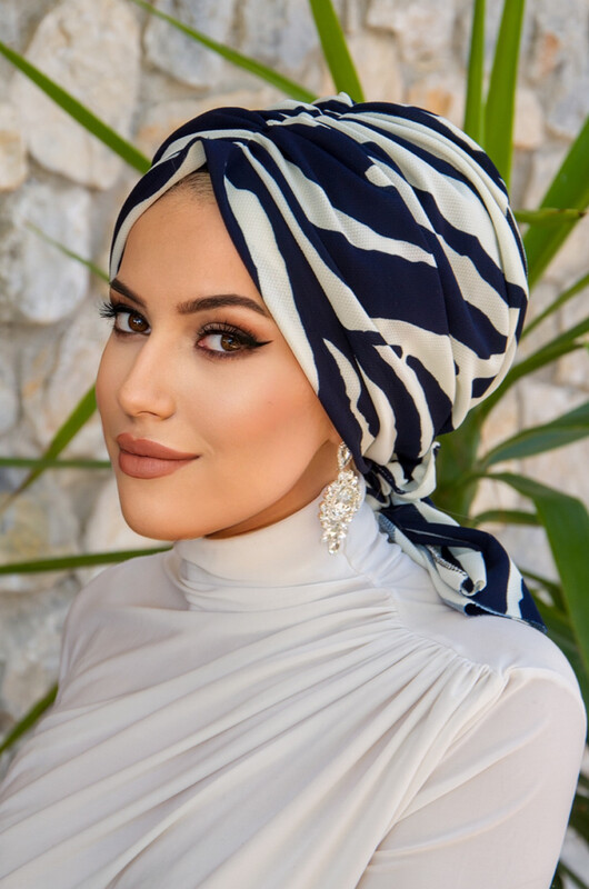 Lacivert Zebra Desen Tokalı Bone - Thumbnail