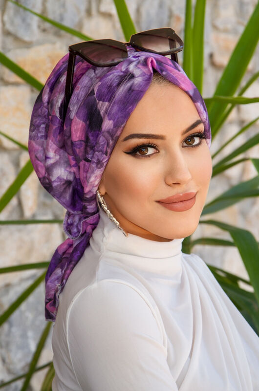 Leylak Çiçek Desen Tokalı Bone