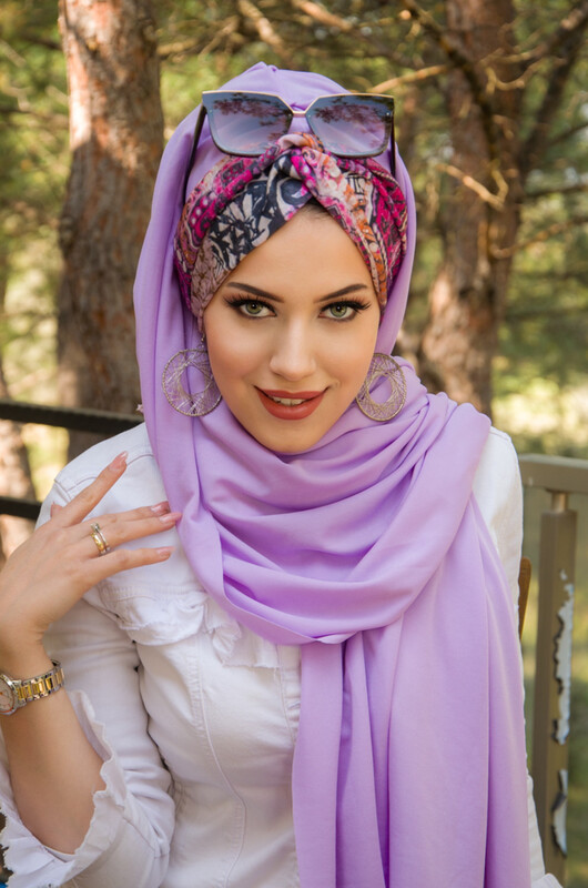 Aişe Tesettür - Lila Retro Desen Burgu Hazır Şal