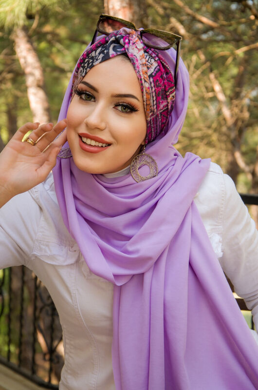 Lila Retro Desen Burgu Hazır Şal