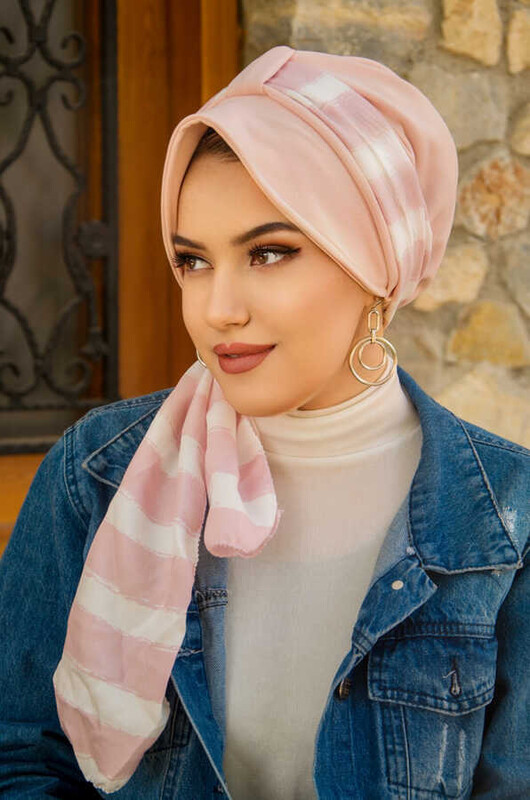Pudra Beyaz Çizgili Şapka Bone - Thumbnail