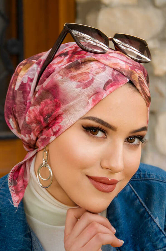 Pudra Tonlu Çiçek Desenli Çapraz Bantlı Bone - Thumbnail