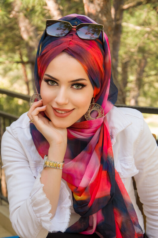  - Kırmızı Tonlar Batik Desen Hazır Şal