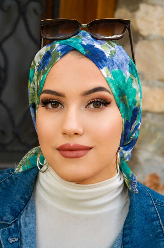 Saks Mavi Çiçek Desenli Çapraz Bantlı Bone - Thumbnail