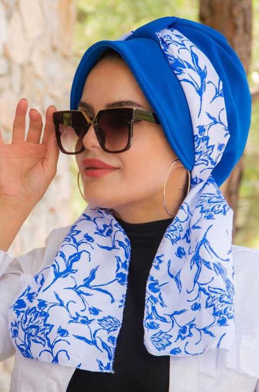 Saks Mavi Çiçek Desenli Şapka Bone