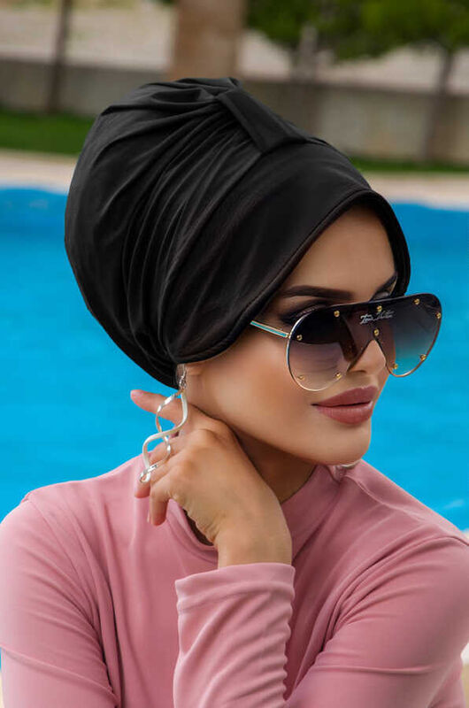 Siyah Deniz Şapkası 