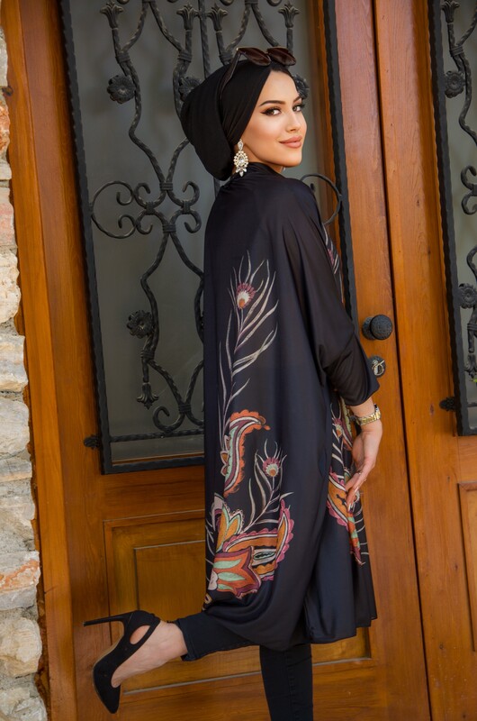 Aişe Tesettür - Siyah Desen Oversize Tesettür Tunik (1)
