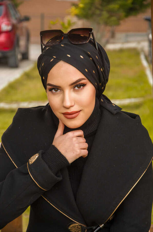 Siyah Gold Varaklı Çapraz Bone