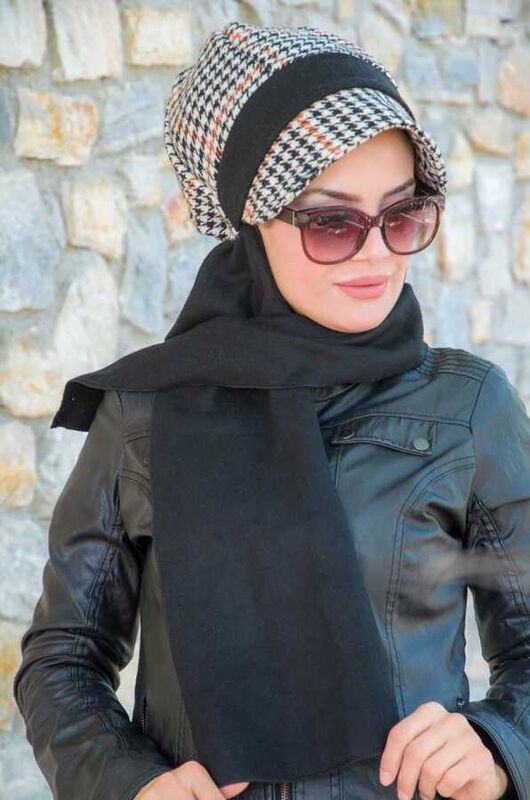 Siyah Taba Kazayağı Desen Tesettür Şapka