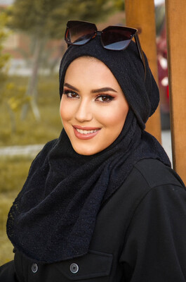  - Siyah Triko Kışlık Oversize Hijab
