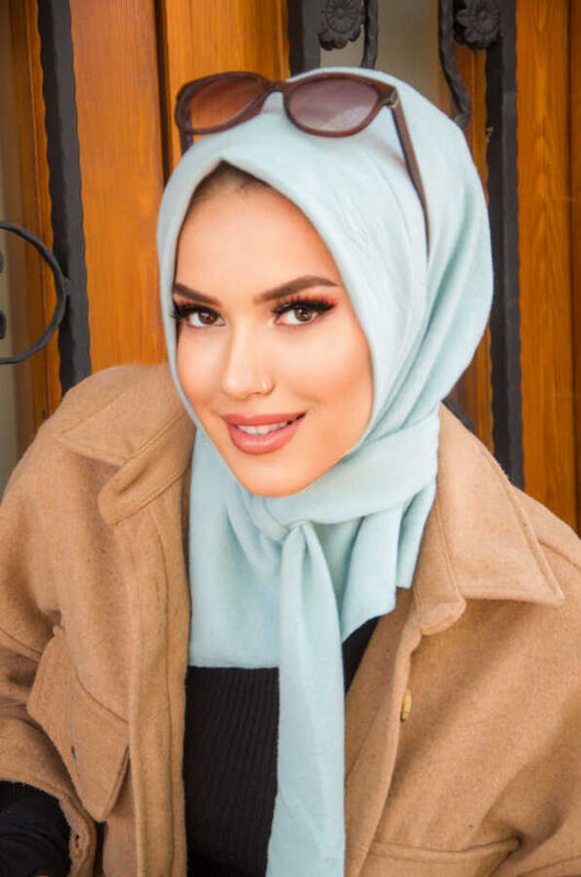 Soft Mavi ışıltılı Hazır Eşarp