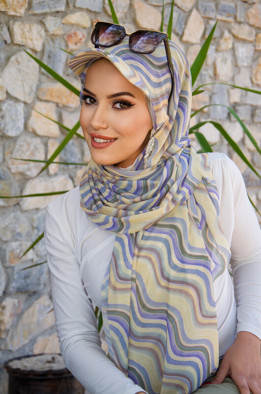 Aişe Tesettür - Soft Tonlar Geometrik Desen Kepli Bandana Şapka Şal