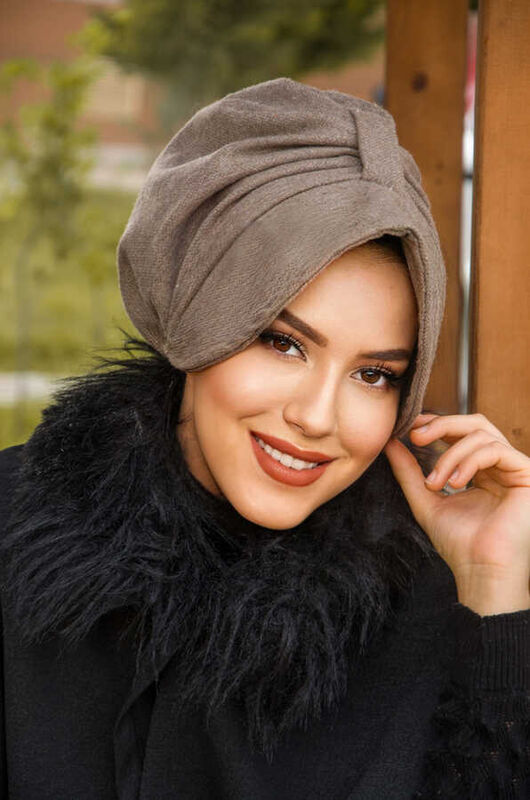 Taş Rengi Kaşe Şapka Bone