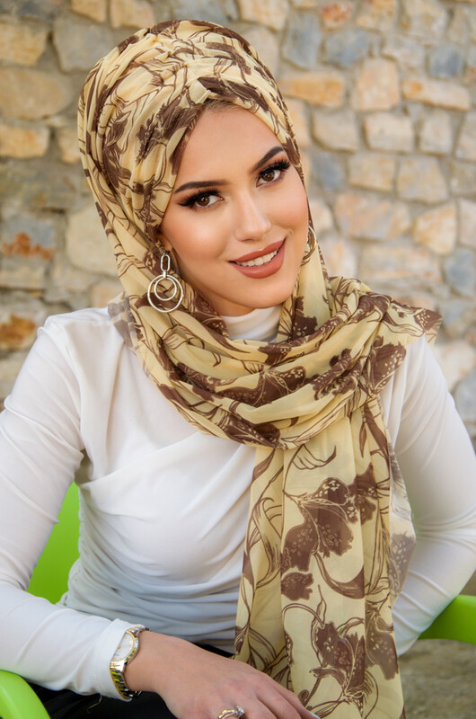  - Uçuk Sarı Kahve Çiçek Desen Hazır Şal